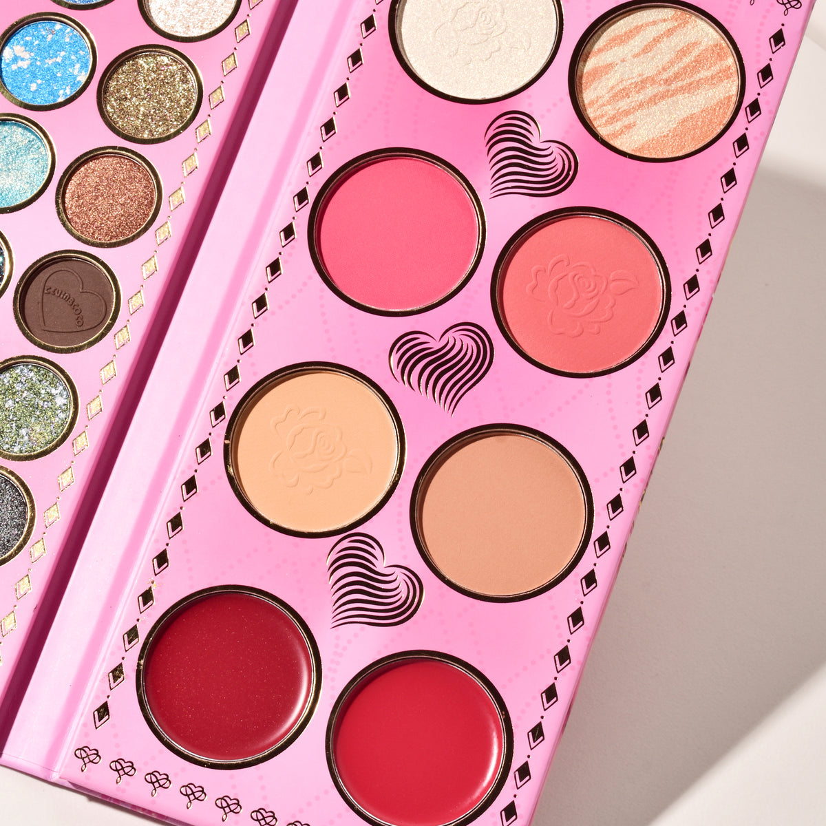 PALETTE XXL FASHION NOVA GIRL 72 COULEURS
